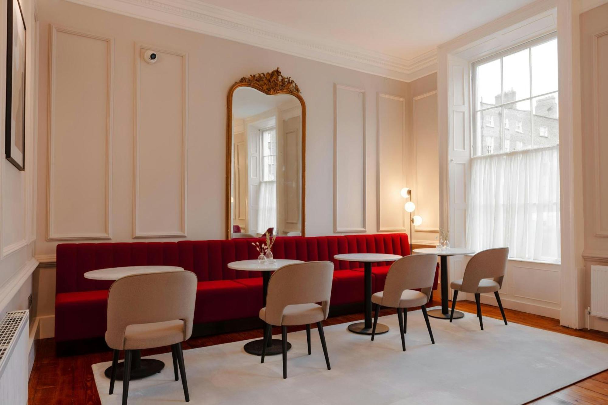The Earl Hotel Leeson Street, Sonder By Marriott Bonvoy ダブリン エクステリア 写真