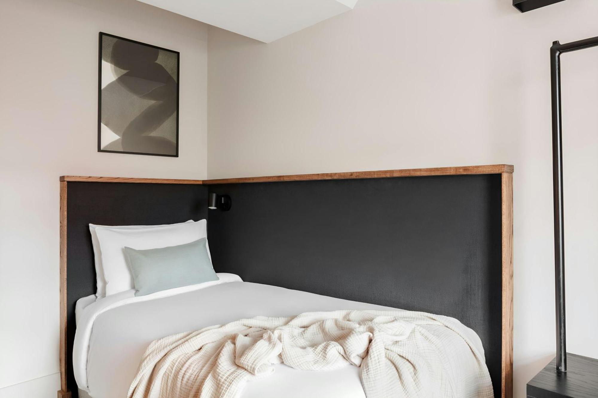 The Earl Hotel Leeson Street, Sonder By Marriott Bonvoy ダブリン エクステリア 写真